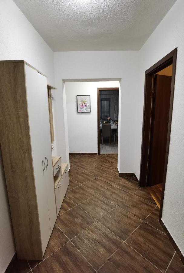 Sveti Vid-Miholjice Apartments Beciri מראה חיצוני תמונה