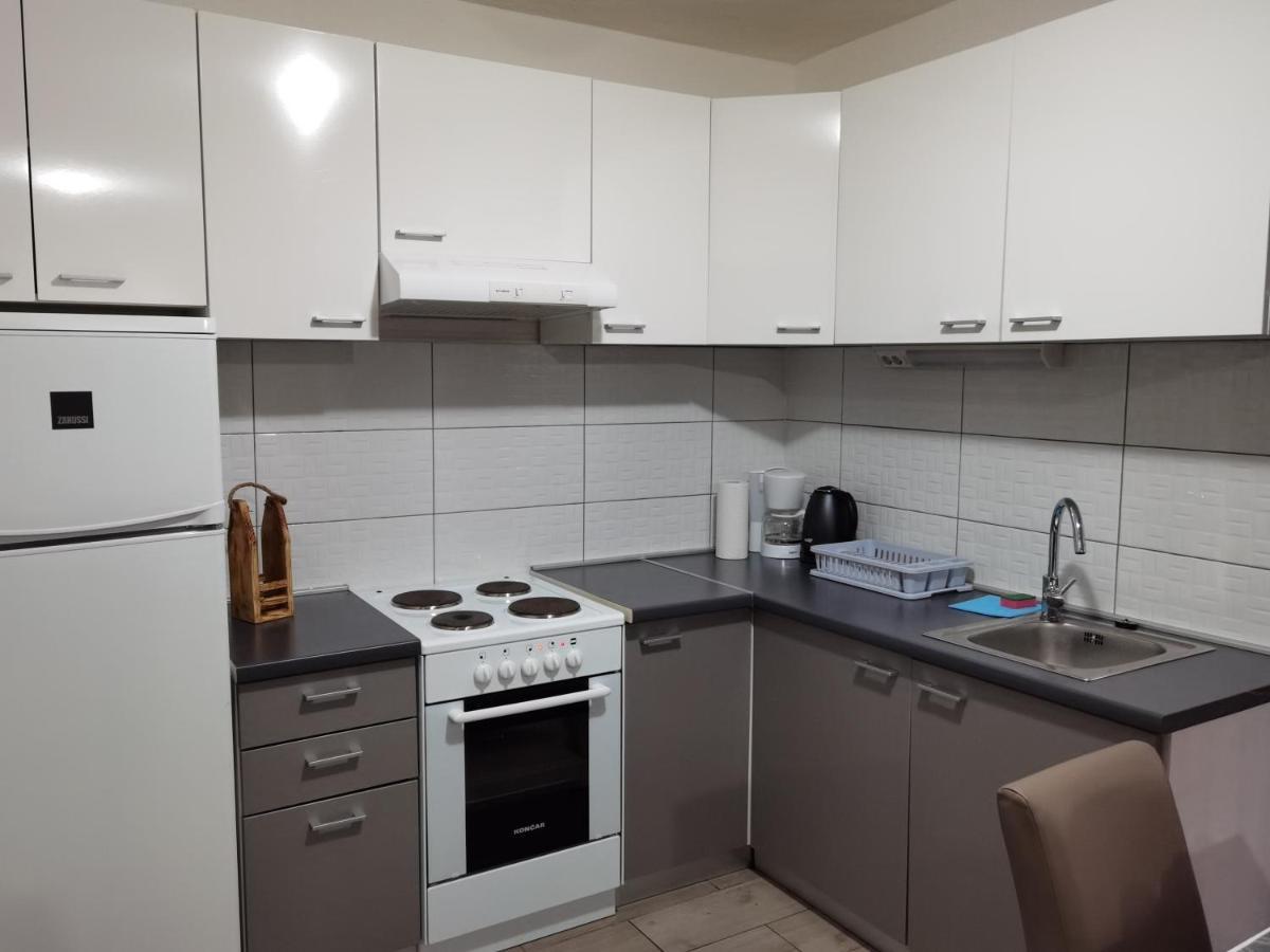 Sveti Vid-Miholjice Apartments Beciri מראה חיצוני תמונה