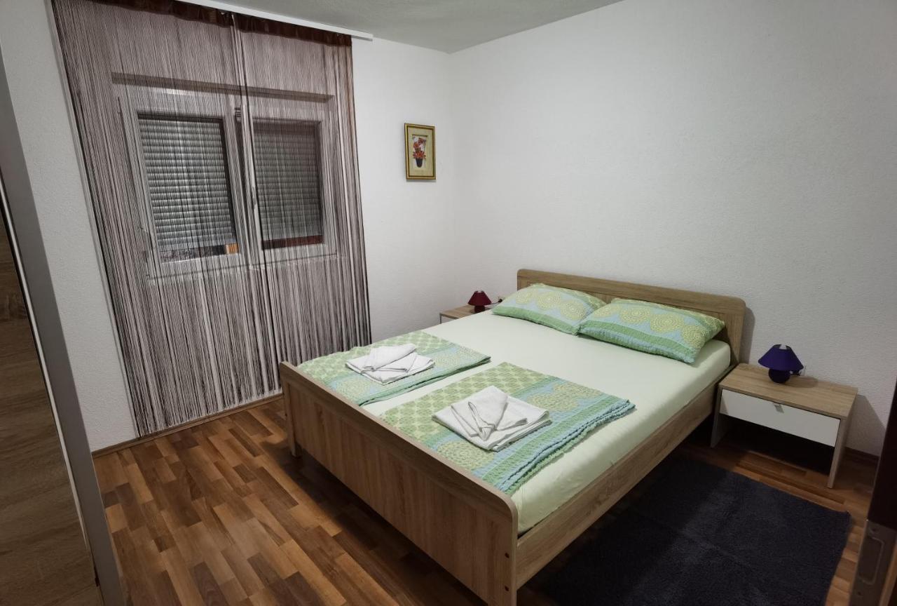 Sveti Vid-Miholjice Apartments Beciri מראה חיצוני תמונה