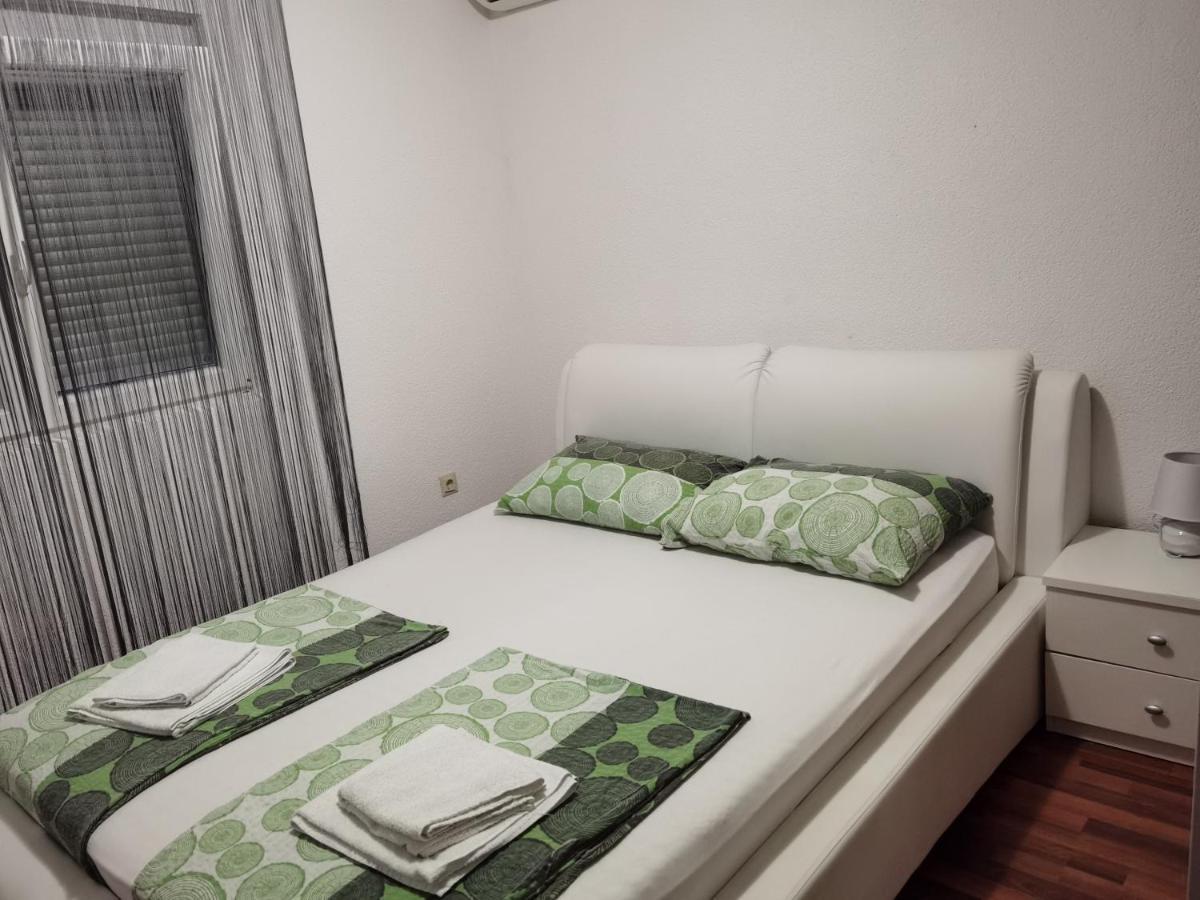 Sveti Vid-Miholjice Apartments Beciri מראה חיצוני תמונה
